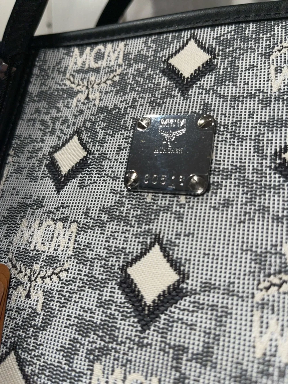 MCM Gray Logo Tote with Black Trim NWT full inclusion - Picture 11 of 14